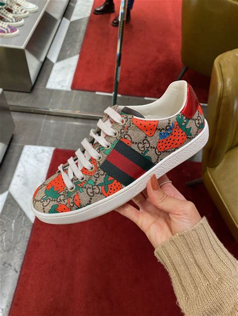 overige schoenen gucci